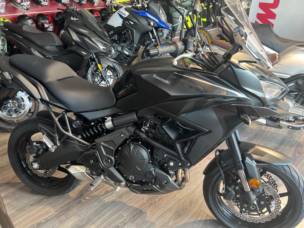 Kawasaki Versys 650 (2021 - 24) (4)