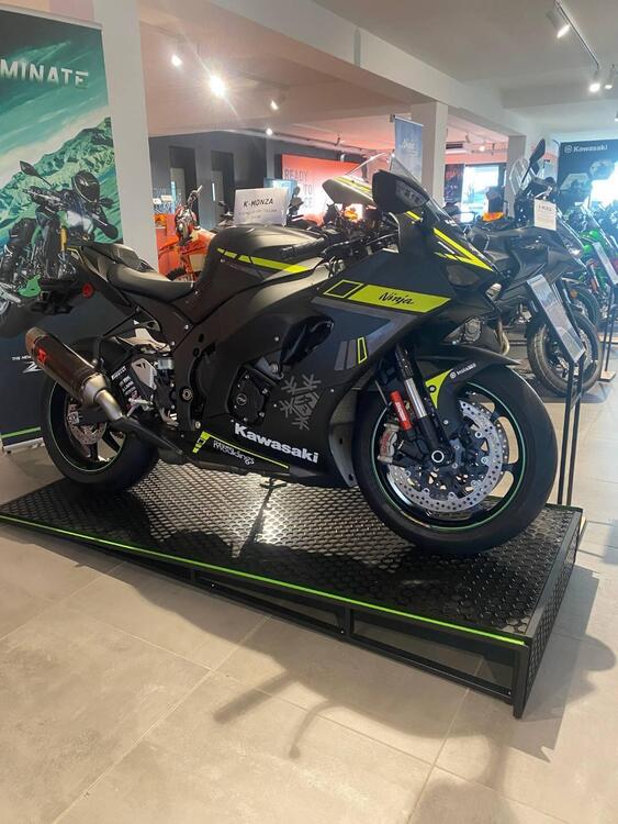 Kawasaki Ninja 1000 ZX-10RR 