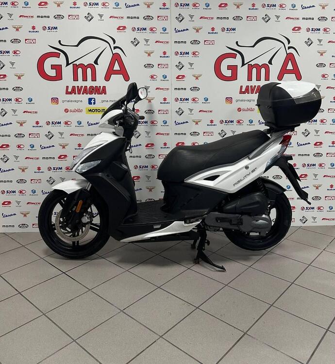 Kymco Agility 50 R16 + (2008 - 18) (2)