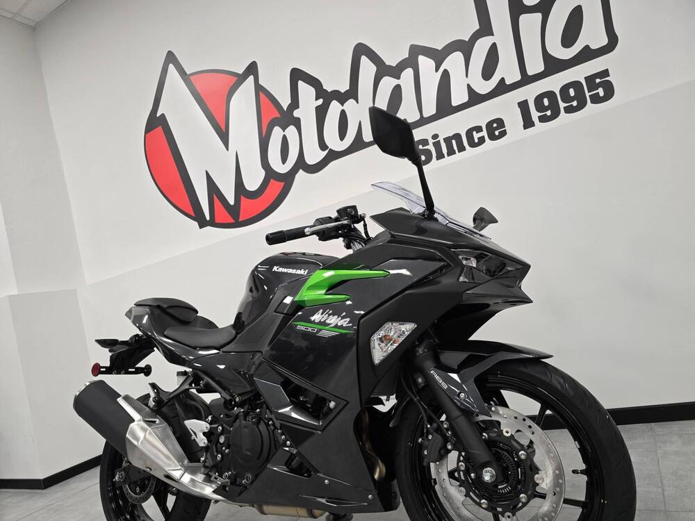 Kawasaki Ninja 500 (2024 - 25) (2)