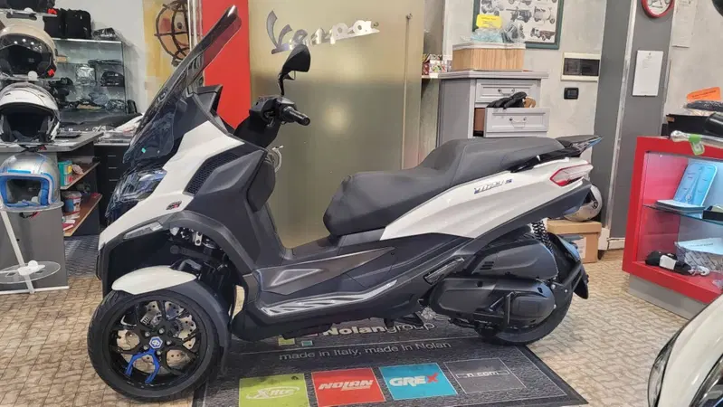 Piaggio MP3 400 Sport Hpe (2025 - 26)