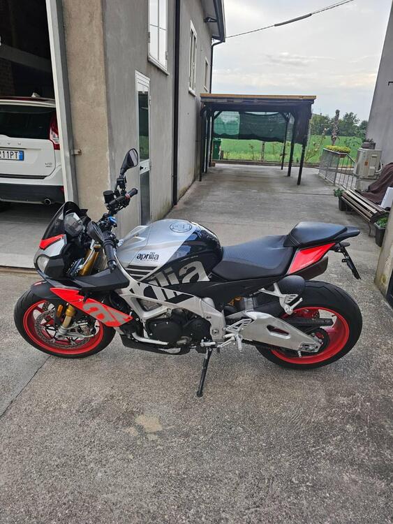 Aprilia Tuono 1100 V4 Factory (2019 - 20) (2)