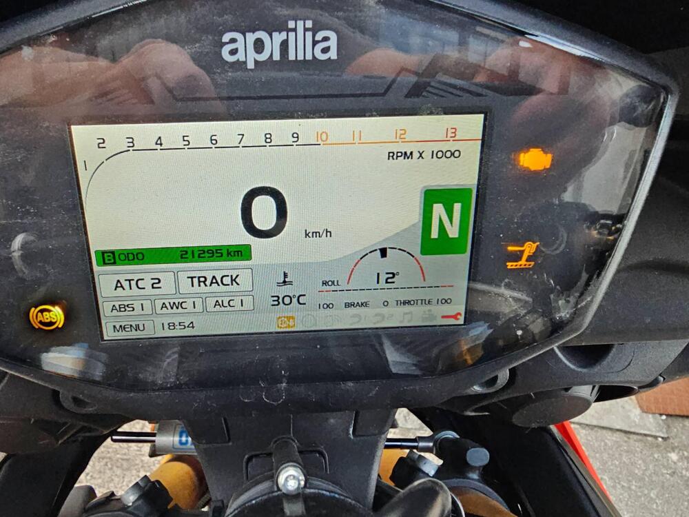 Aprilia Tuono 1100 V4 Factory (2019 - 20) (5)