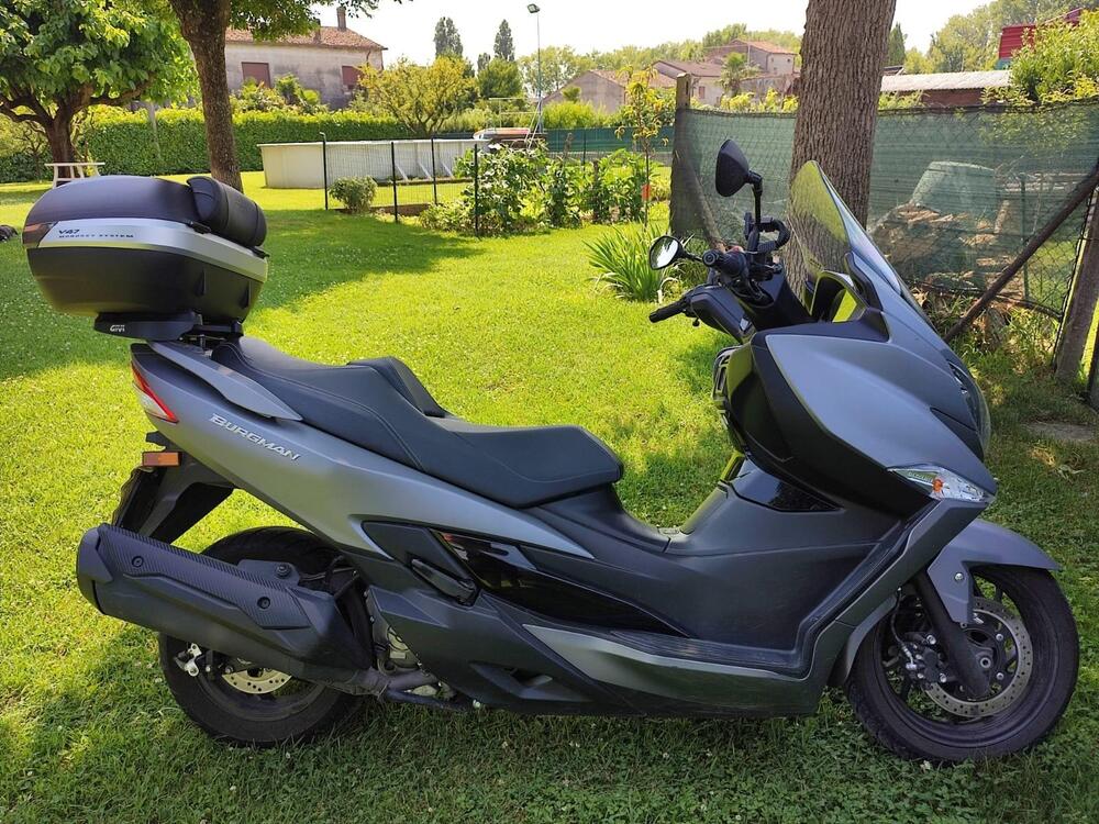 Suzuki Burgman AN 400 (2017 - 20)