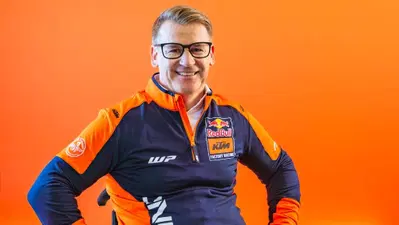 MotoGP 2025. Pit Beirer prova a sciogliere i dubbi sul futuro (sportivo) di KTM: "Vogliamo essere qui per sempre"
