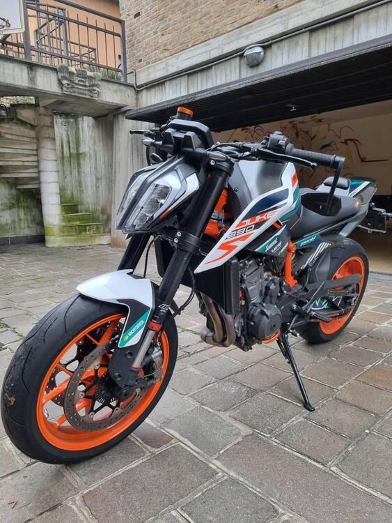 KTM 890 Duke R (2022 - 23) (4)