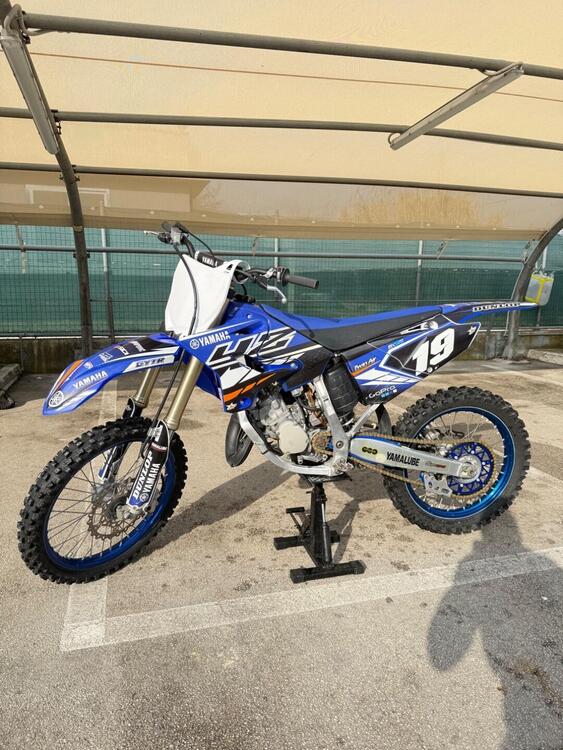 Yamaha YZ 125 (2018) (2)