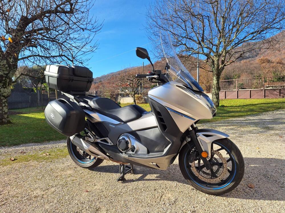 Honda Integra 750 DCT Sport (2017) (5)