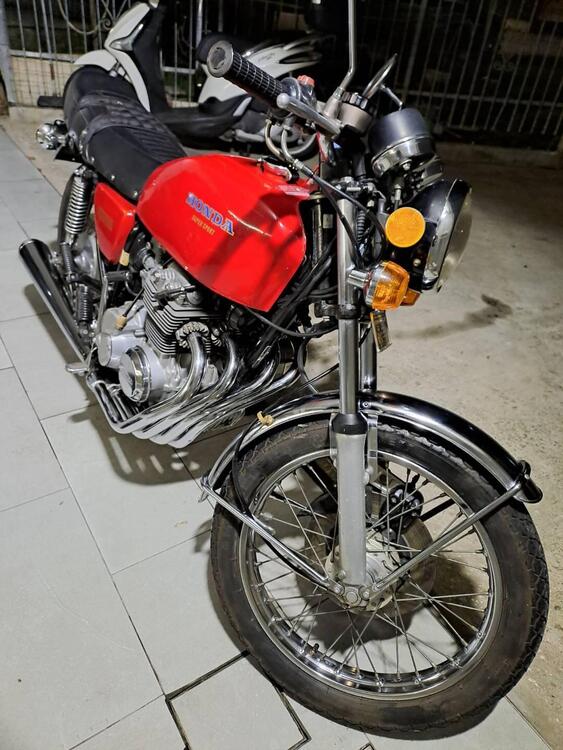 Honda CB 400F Super Sport  (5)