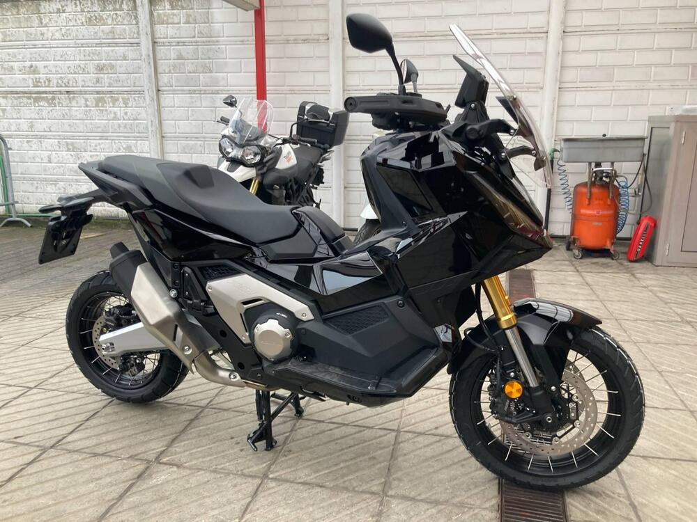 Honda X-ADV 750 (2025) (3)