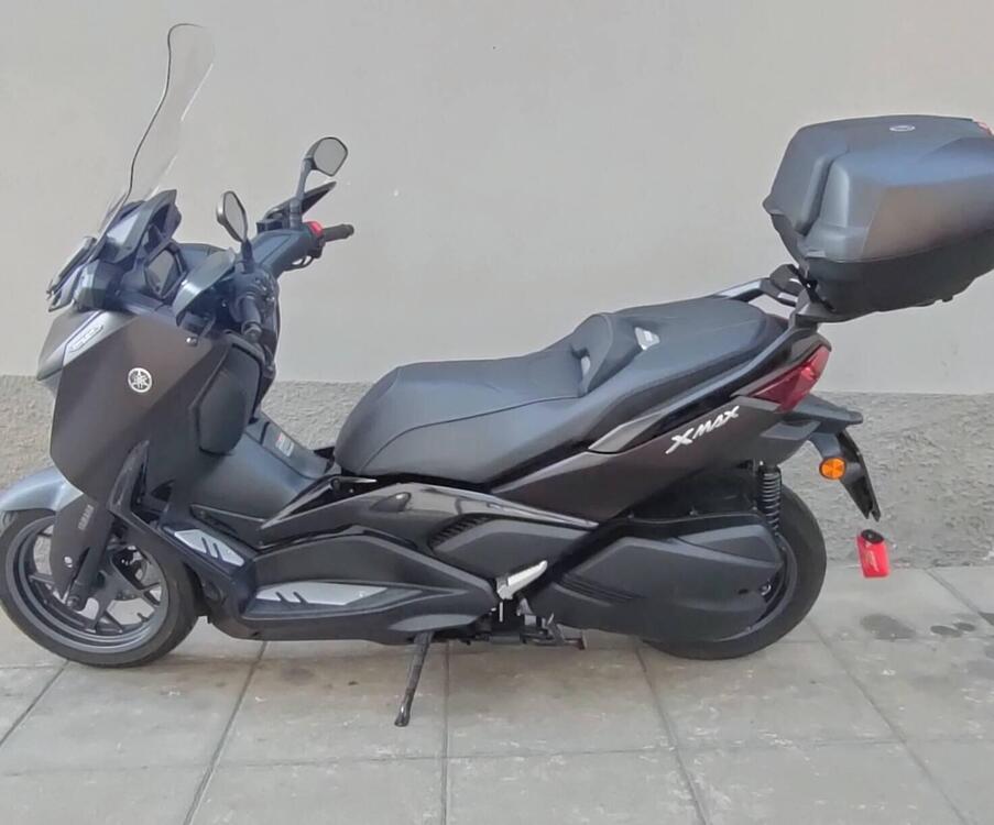 Yamaha X-Max 300 Tech Max (2021 - 24) (3)