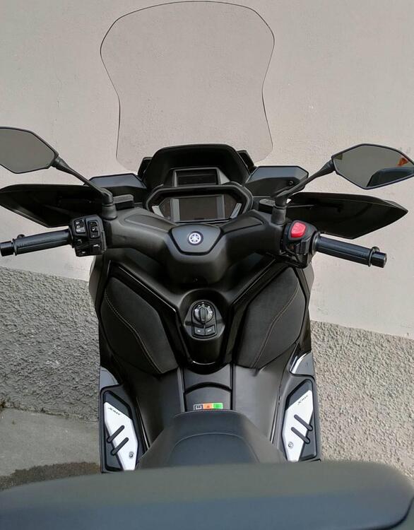 Yamaha X-Max 300 Tech Max (2021 - 24) (4)