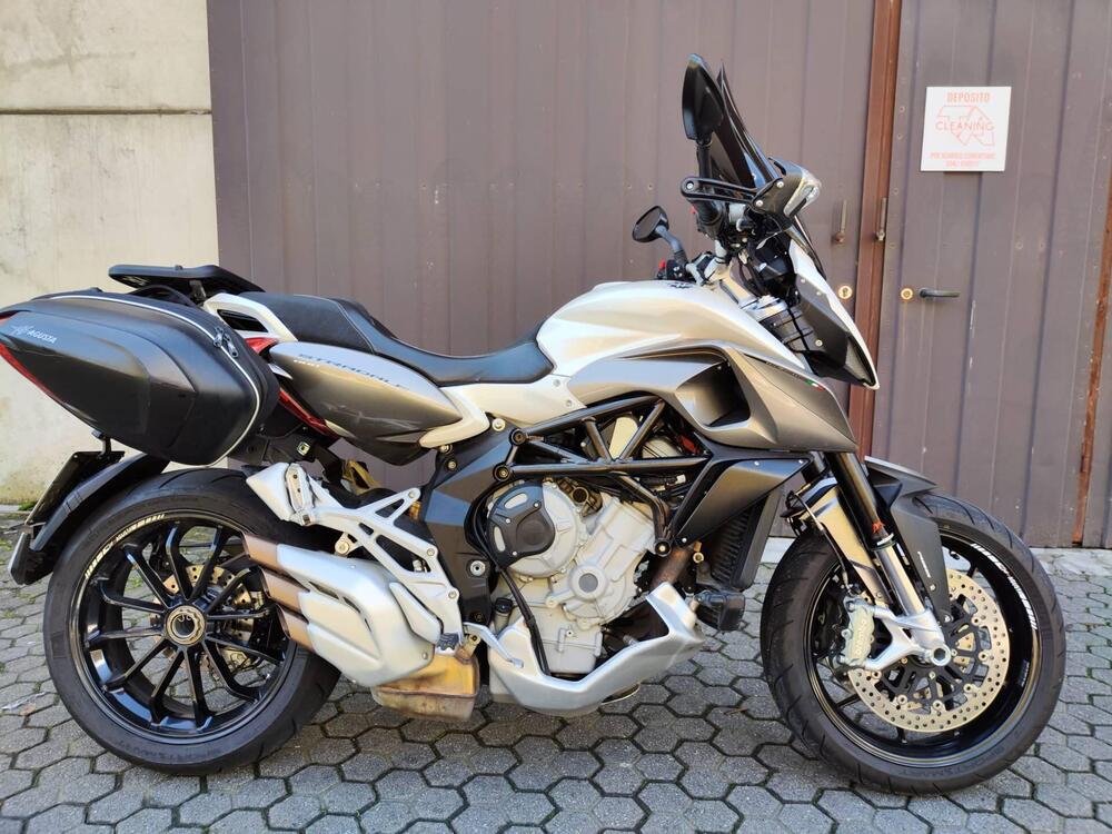 MV Agusta Stradale 800 EAS ABS (2015 - 17) (5)