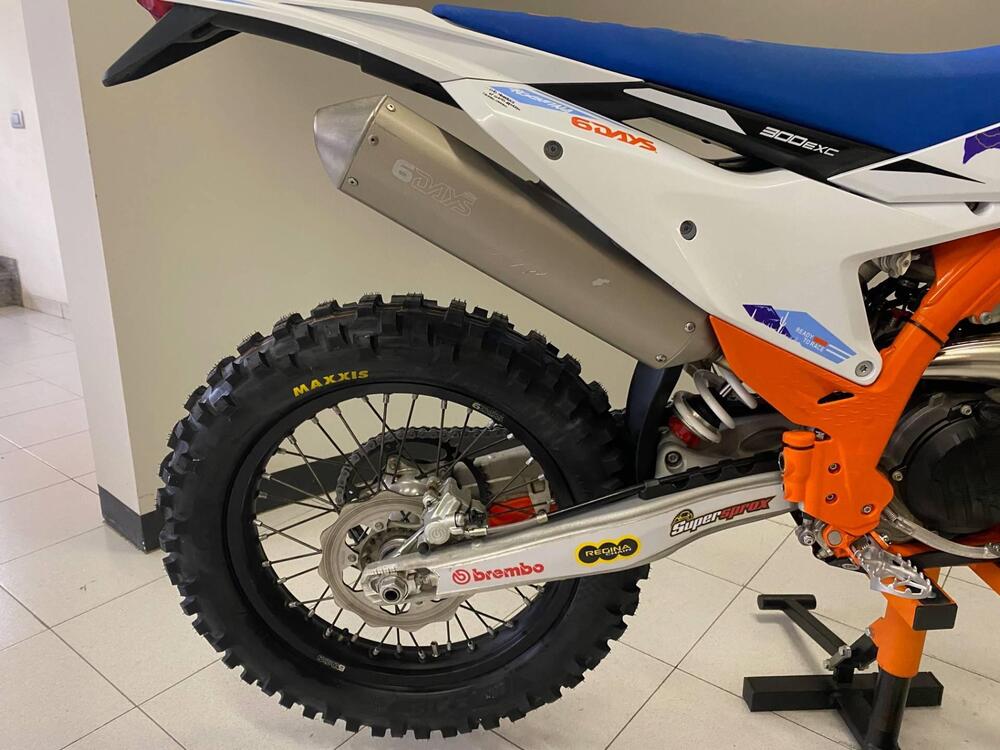 KTM 300 EXC TBI Six Days (2024) (4)