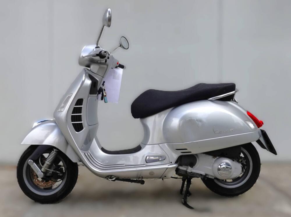 Vespa GTS 250 i.e. (4)