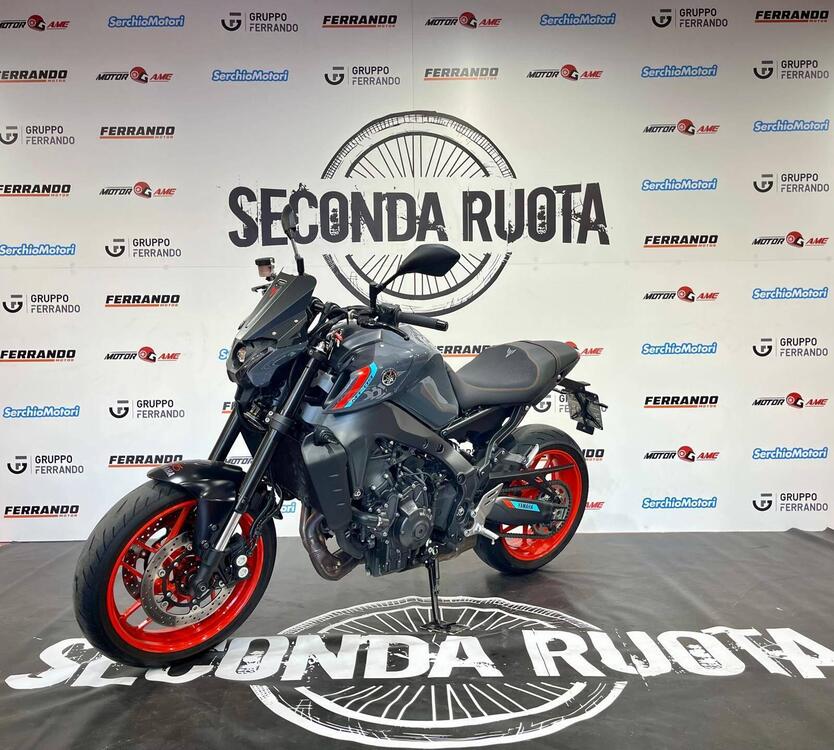 Yamaha MT-09 (2021 - 23) (4)