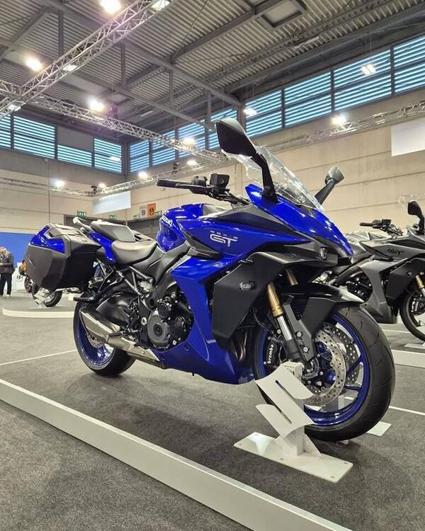 Suzuki GSX-S1000GT (2022 - 25) (4)