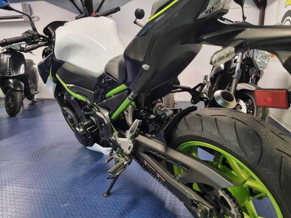 Kawasaki Z 900 Performance A2 (2020) (5)