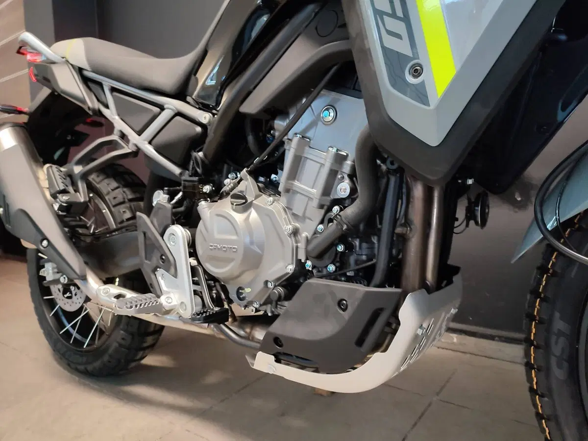 CFMOTO 450MT (2024 - 26) (7)
