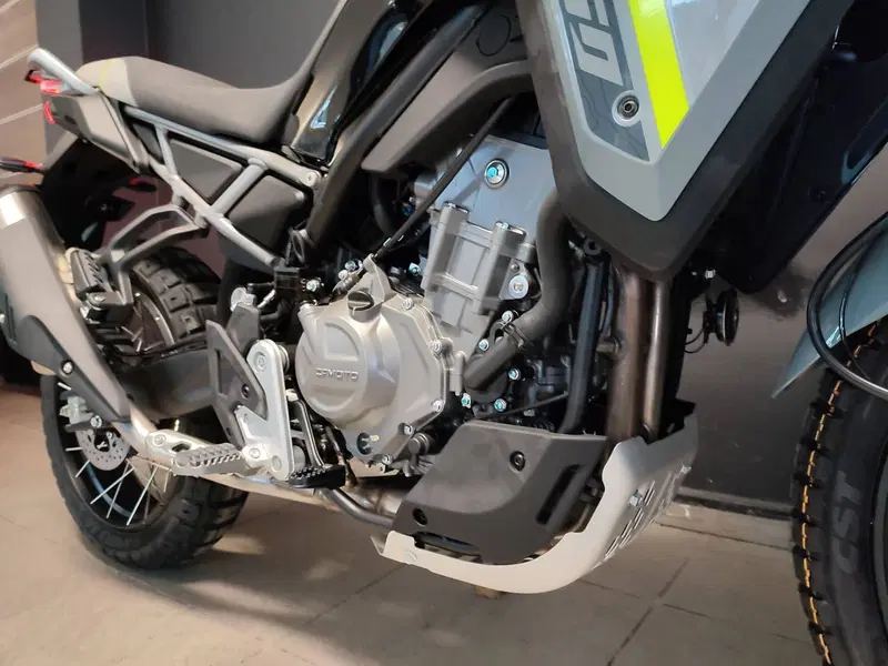 CFMOTO 450MT (2024 - 26) (7)
