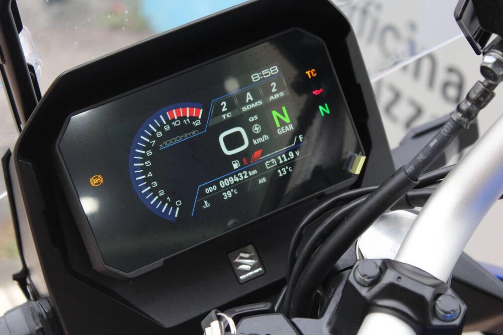 Suzuki V-Strom 800SE (2023 - 25) (3)