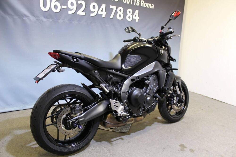 Yamaha MT-09 (2021 - 23) (5)