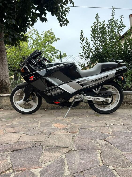 Cagiva Freccia C12R