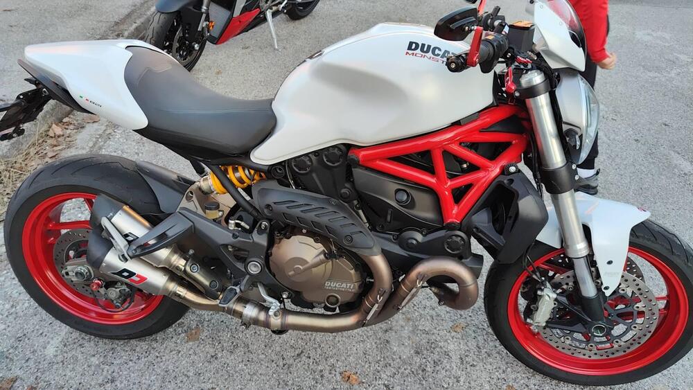 Ducati Monster 821 ABS (2014 - 17) (2)