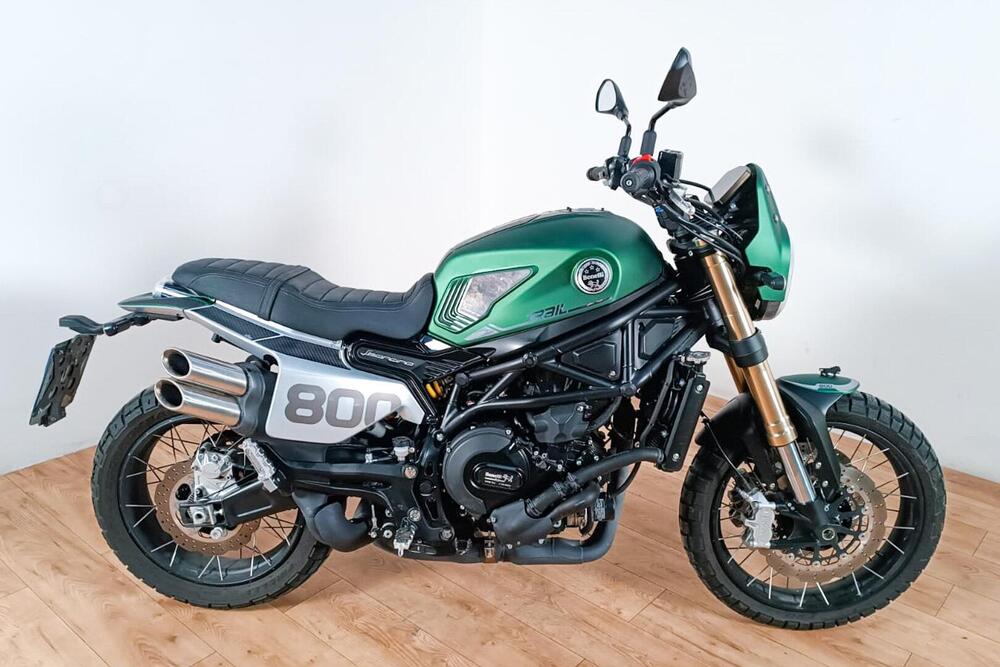 Benelli Leoncino 800 Trail (2022 - 25)