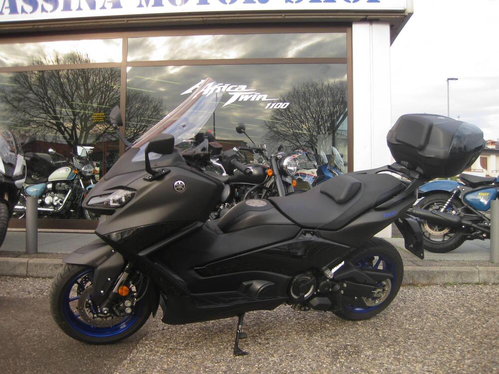 Yamaha T-Max 560 (2022 - 24) (2)