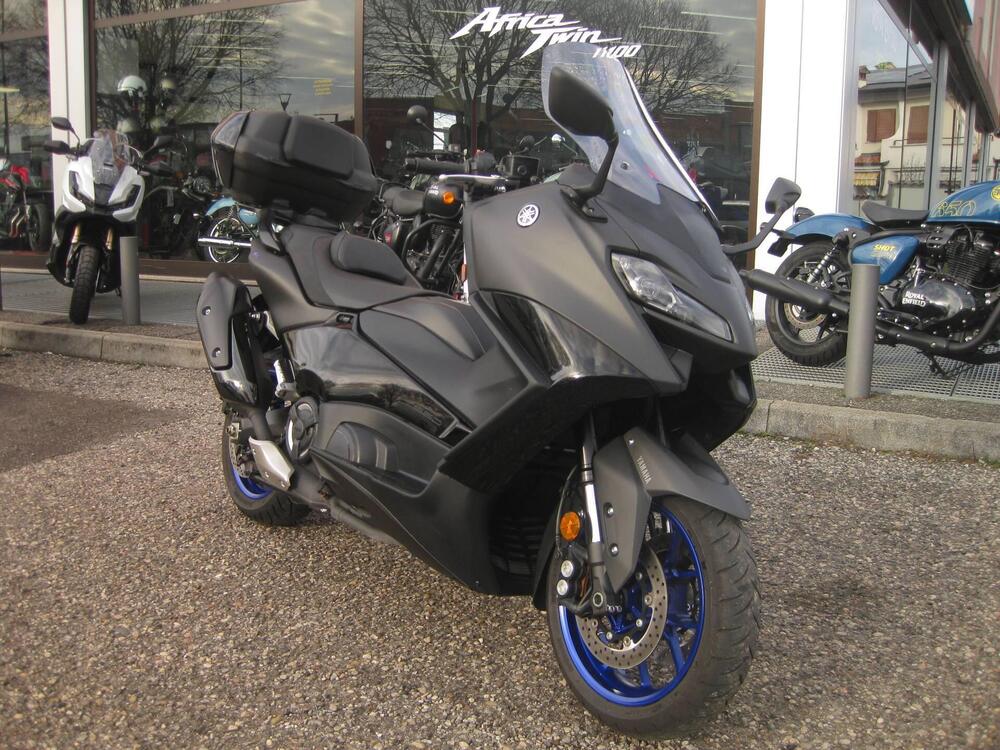 Yamaha T-Max 560 (2022 - 24) (4)