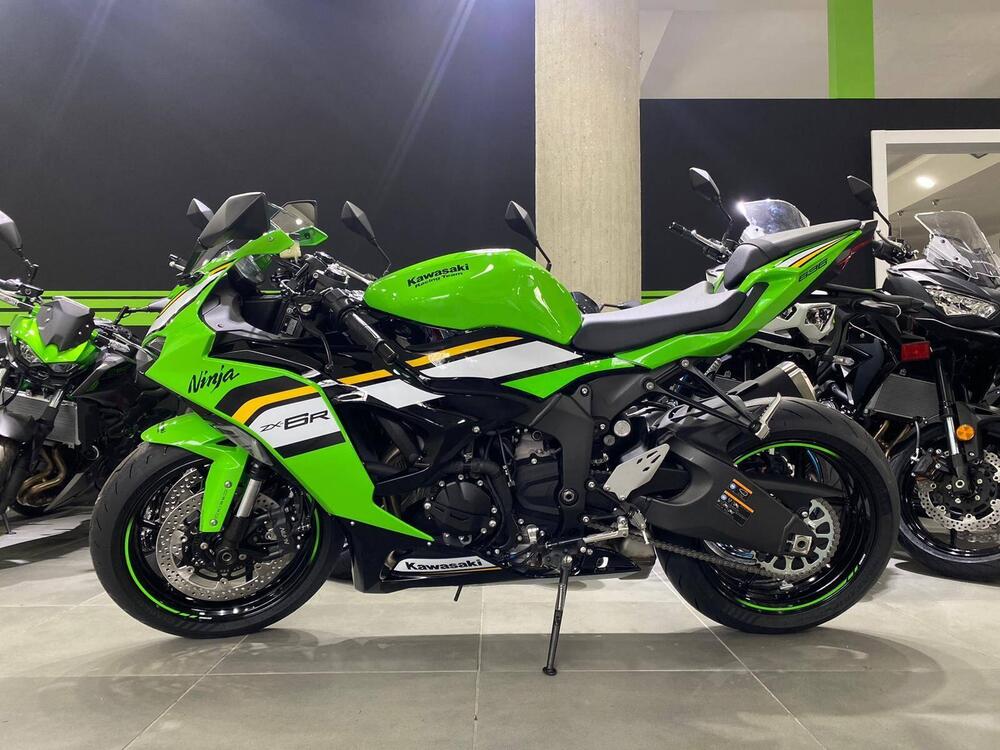 Kawasaki Ninja 636 ZX-6R (2024 - 25) (3)