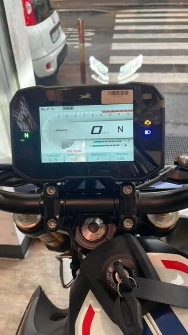 TVS Motor RTR 310 Plus (2024 - 26) (4)