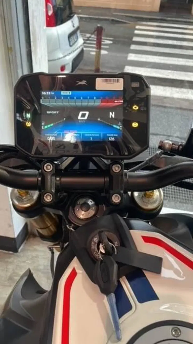 TVS Motor RTR 310 Plus (2024 - 26) (8)