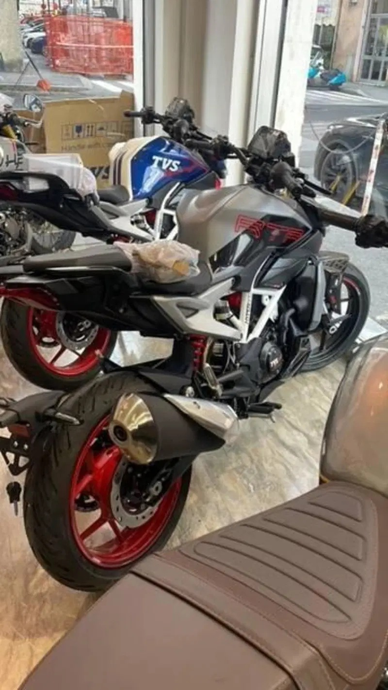 TVS Motor RTR 310 (2024 - 26) (3)