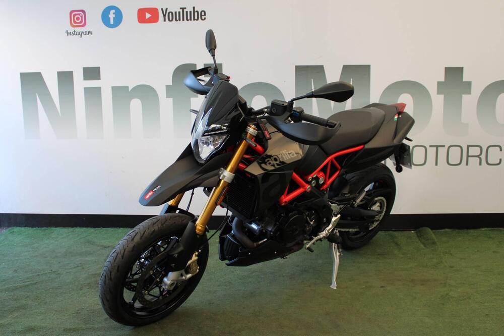 Aprilia Dorsoduro 900 (2017 - 20) (3)