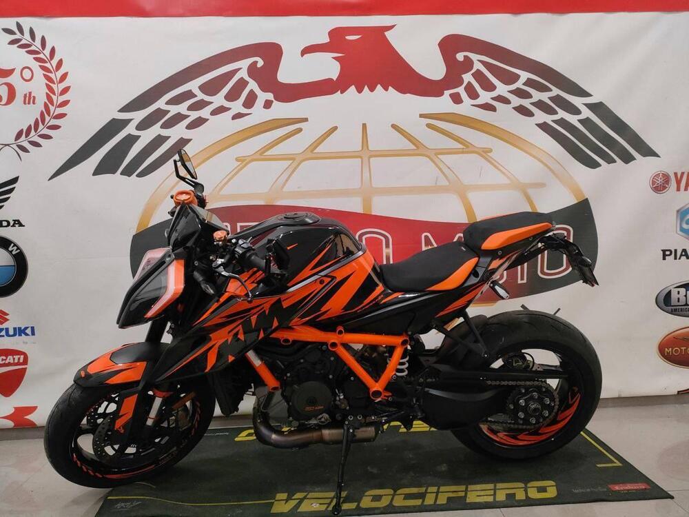 KTM 1290 Super Duke R (2021)