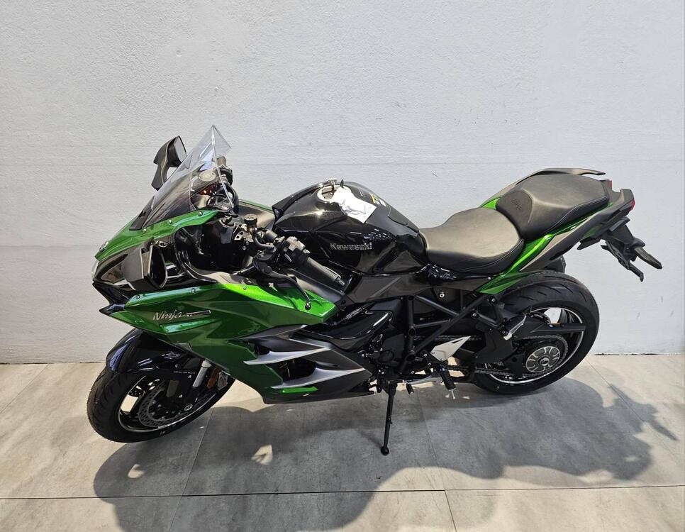 Kawasaki Ninja H2 SX SE (2023 - 25) (2)