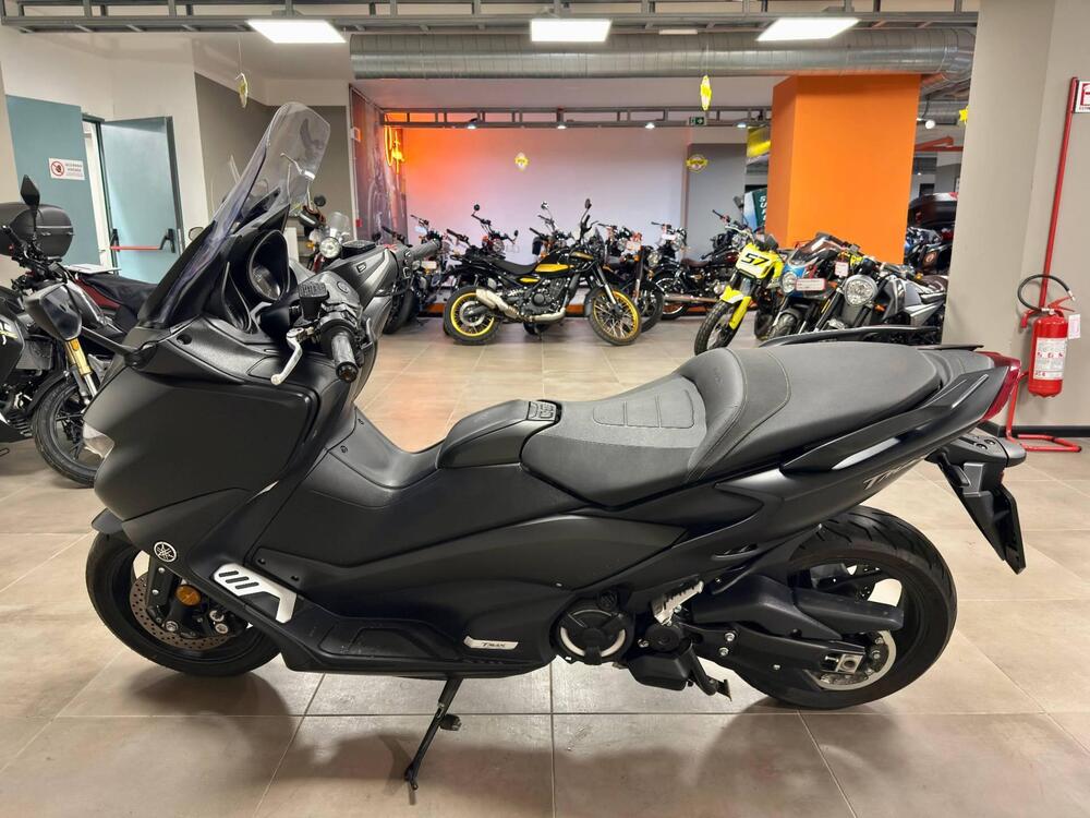 Yamaha T-Max 560 (2020 - 21) (4)