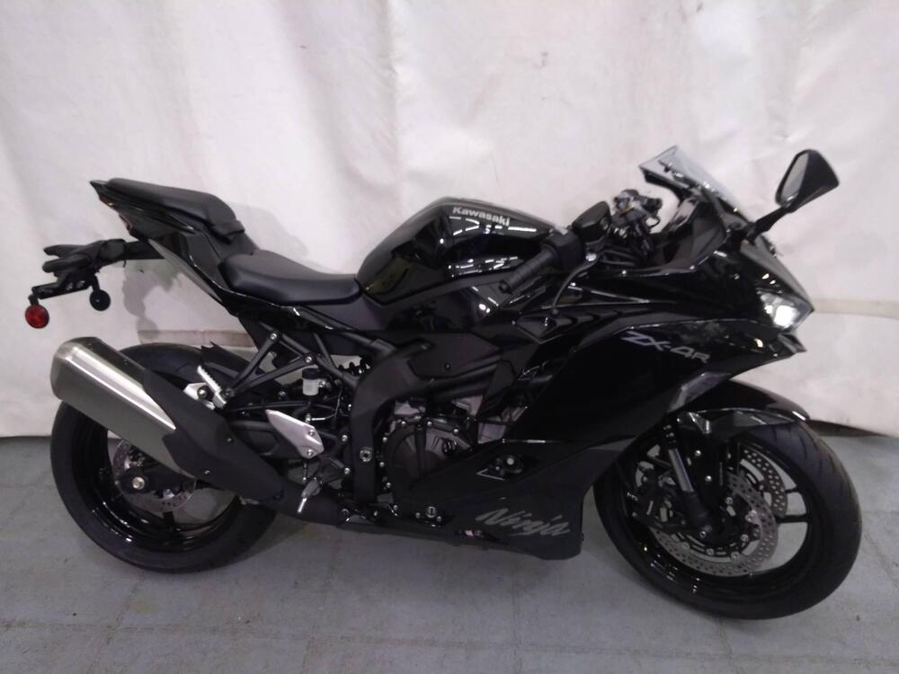 Kawasaki Ninja ZX-4R (2024 - 25)