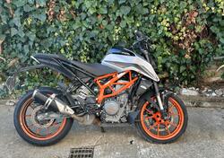 KTM 390 Duke (2021 - 23) usata