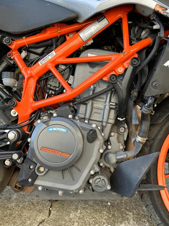 KTM 390 Duke (2021 - 23) (2)