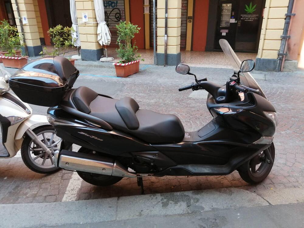 Honda Silver Wing 400 (2006 - 09) (4)