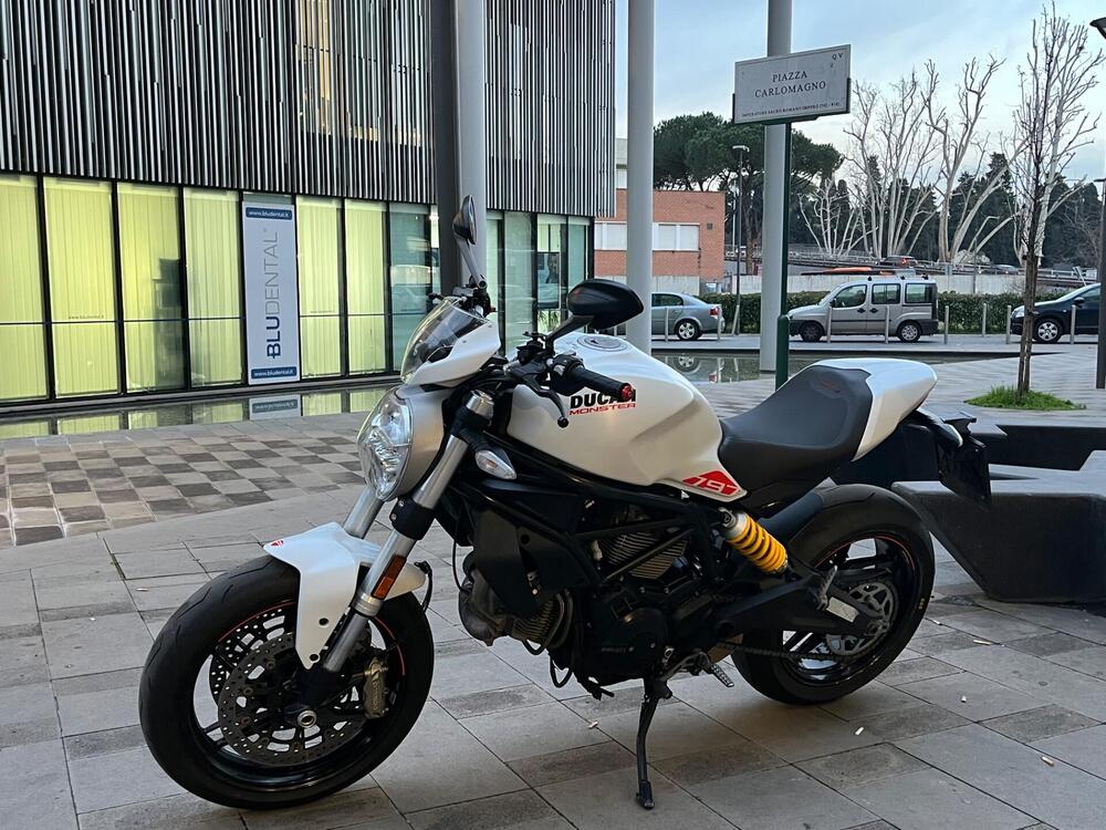 Ducati Monster 797 Plus (2019)