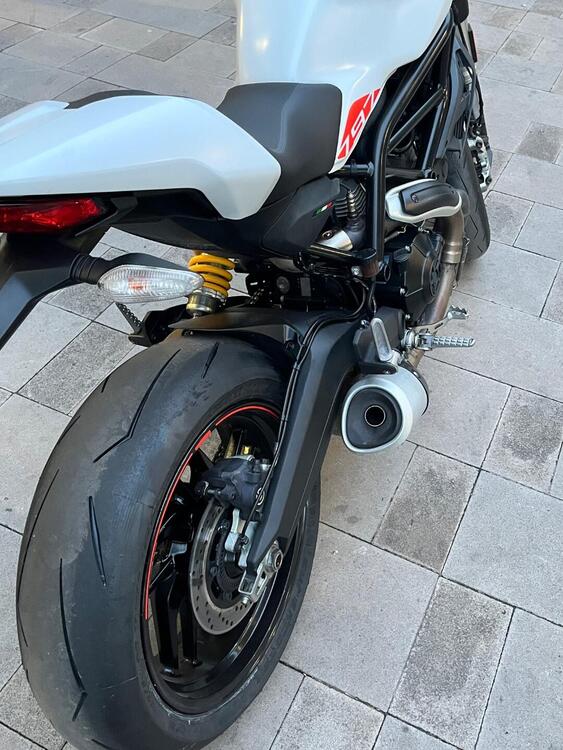 Ducati Monster 797 Plus (2019) (4)