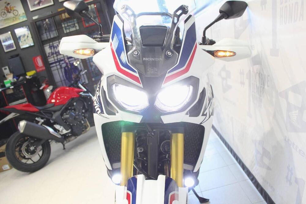 Honda Africa Twin CRF 1000L (2016 - 17) (4)