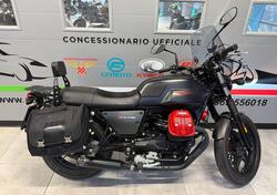 Moto Guzzi V7 III Carbon (2018 - 20) usata