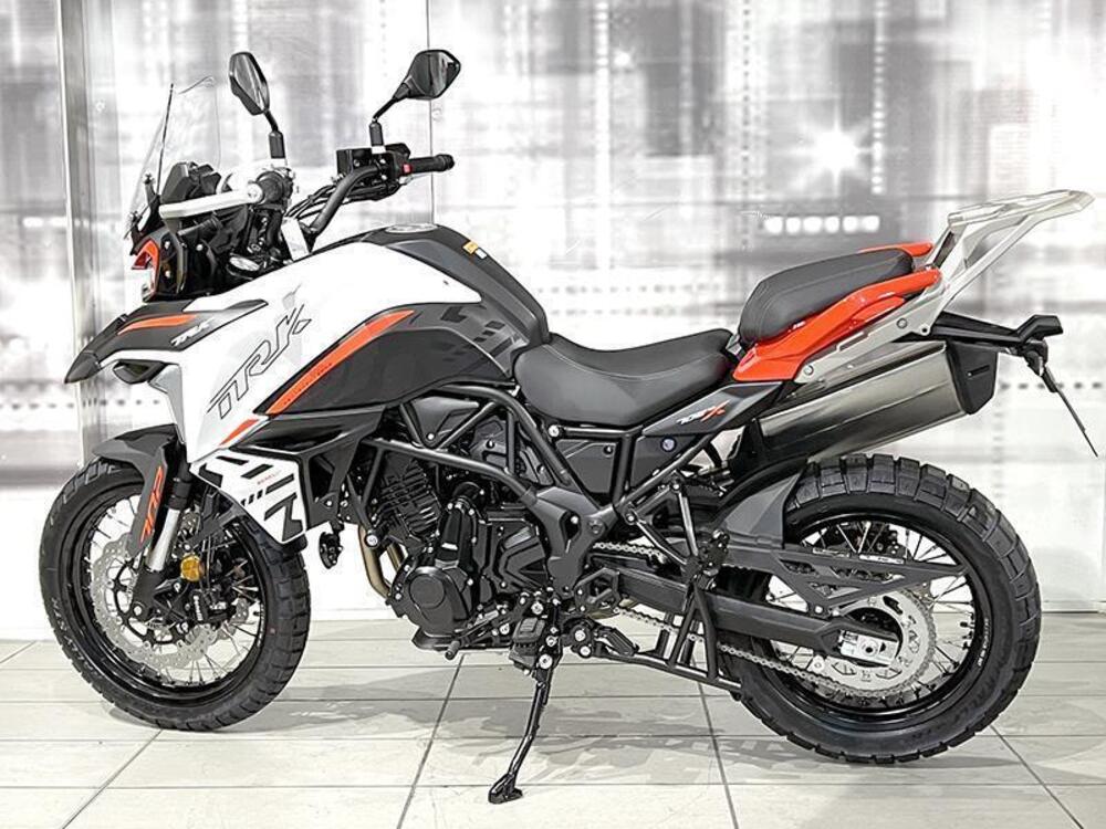 Benelli TRK 702 (2023 - 25) (2)