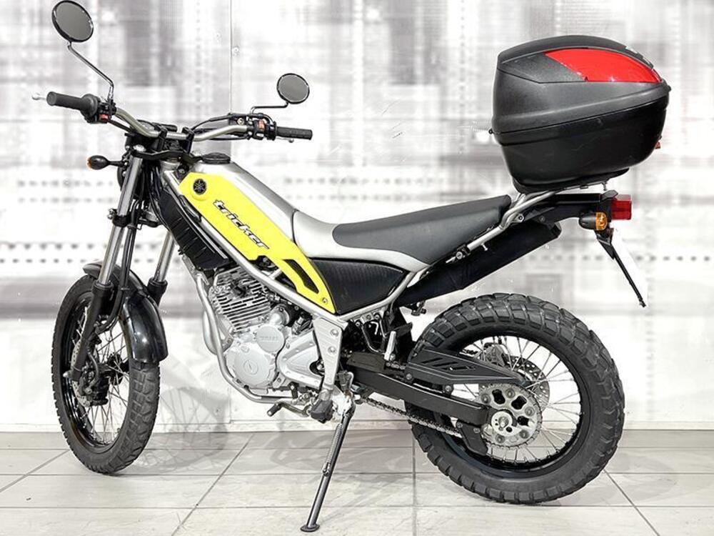 Yamaha Tricker (2)