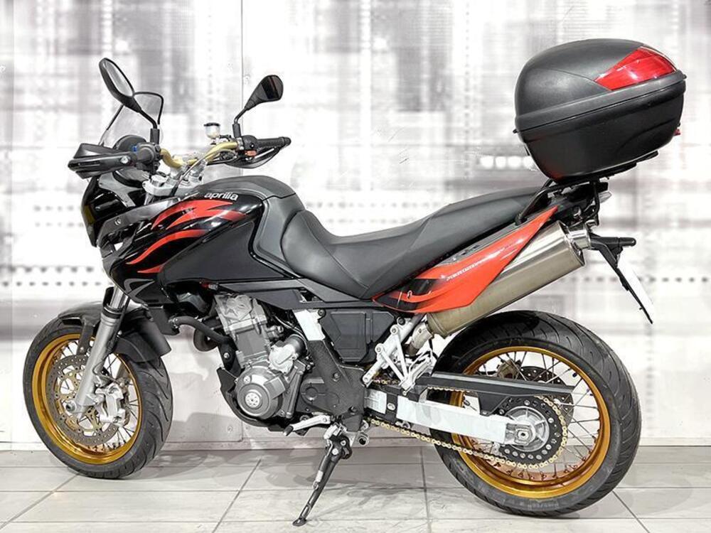 Aprilia Pegaso 650 Factory (2006 - 11) (2)